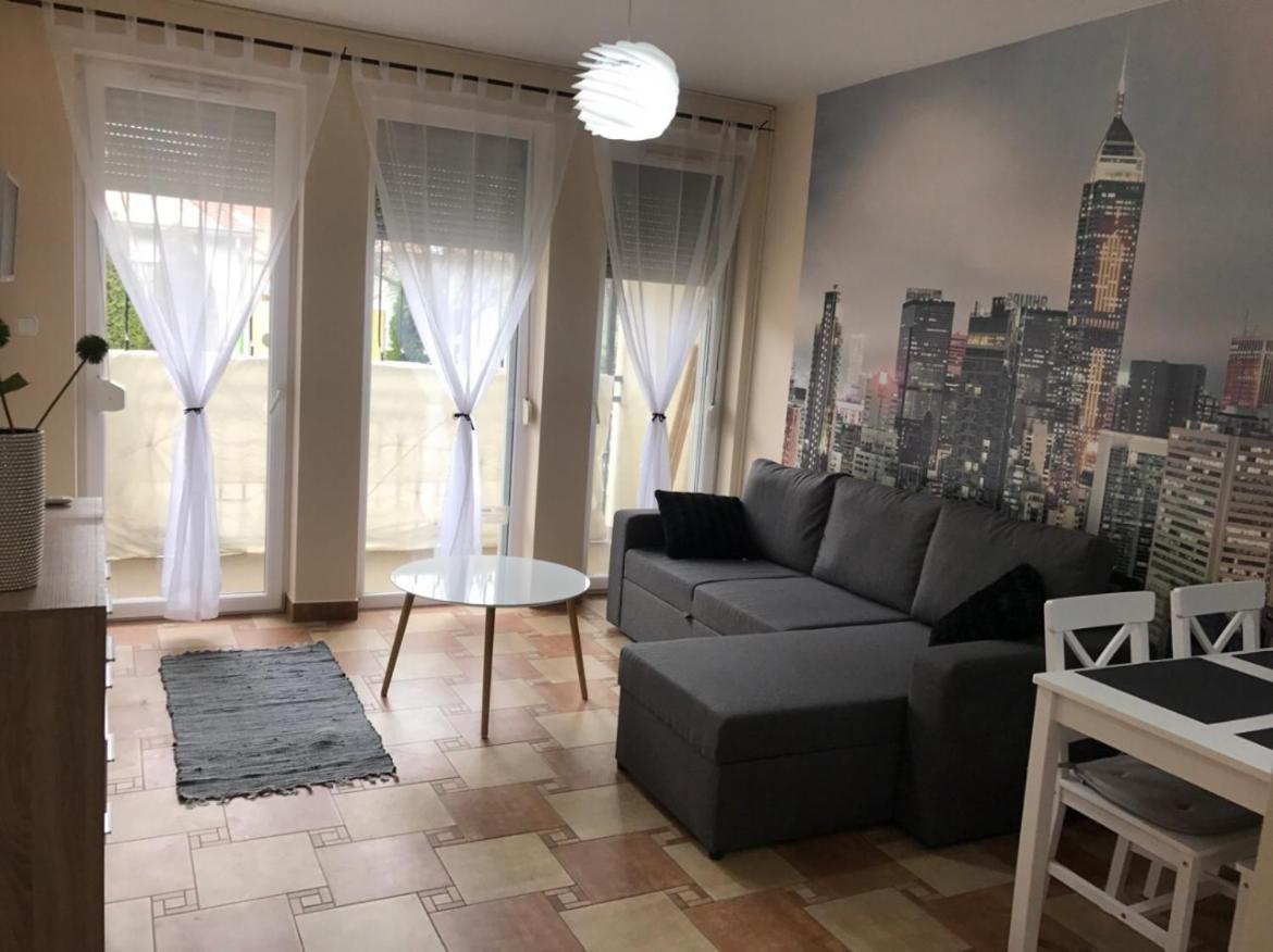 Beach Deluxe Apartman Hajdúszoboszló Zewnętrze zdjęcie